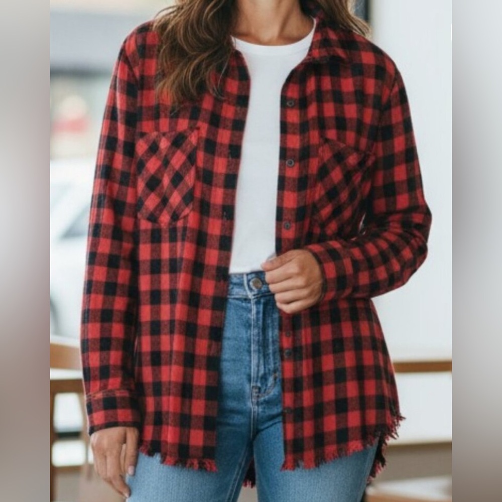 Cloth & Stone Red and Black Plaid Button-Down Shirt
